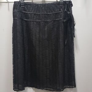 Apostrophe Pleated Floral Design Lined Black Lace Skirt, Size 12